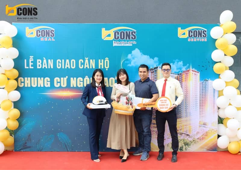 Hình ảnh lễ bàn giao căn hộ chung cư Ngôi Sao