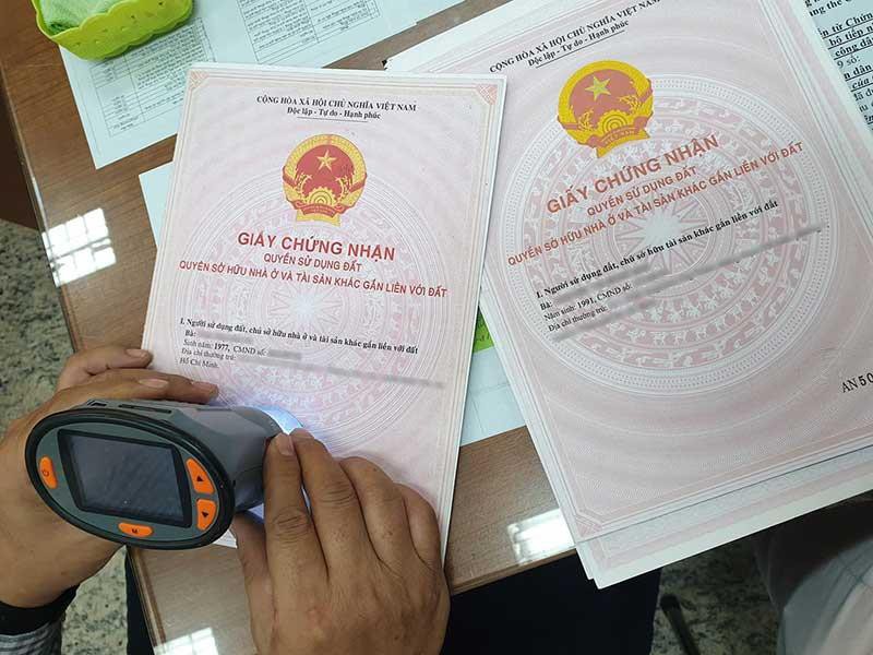 Hình 3: Nộp phiếu yêu cầu cung cấp thông tin đất đai là giải pháp an toàn nhất để xác minh tính chính xác.